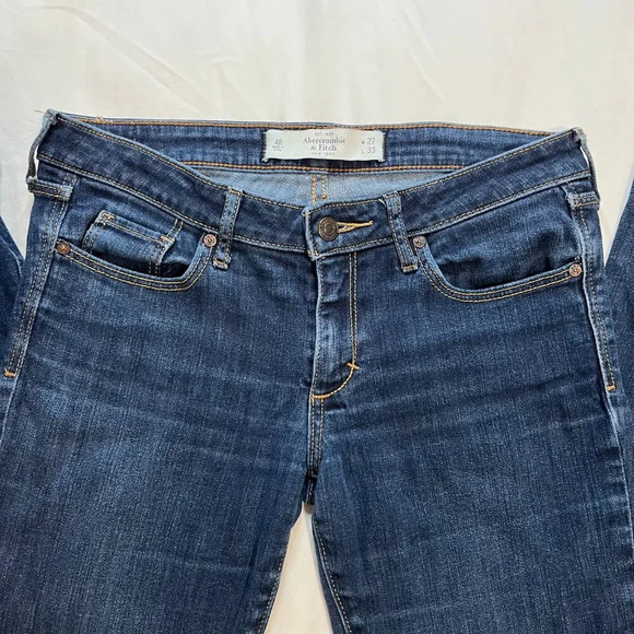 Abercrombie & Fitch Dark Wash Mid-Rise Straight Leg Denim Jeans | Size 4 - Picture 3 of 8